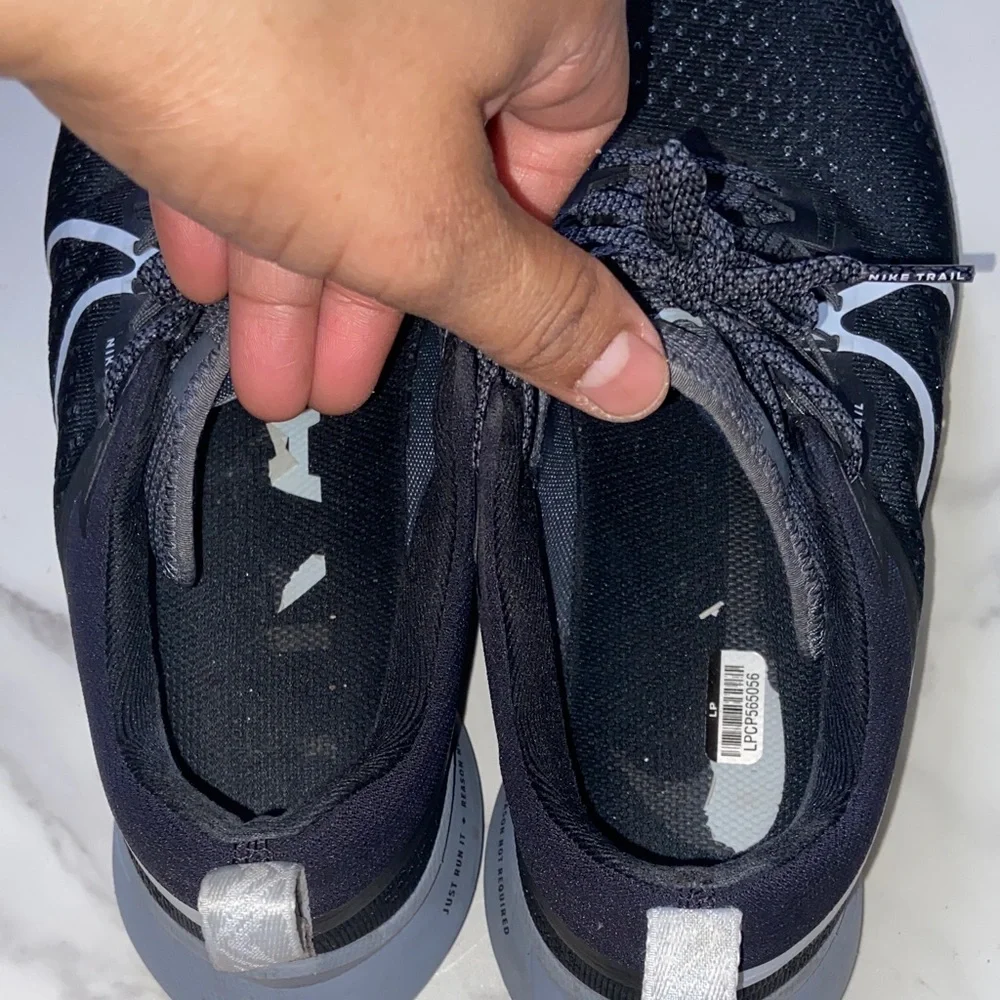Nike Pegasus 4 Trail Sneakers Black and Gray Trail Shoes Size 9 - Picture 13 of 17